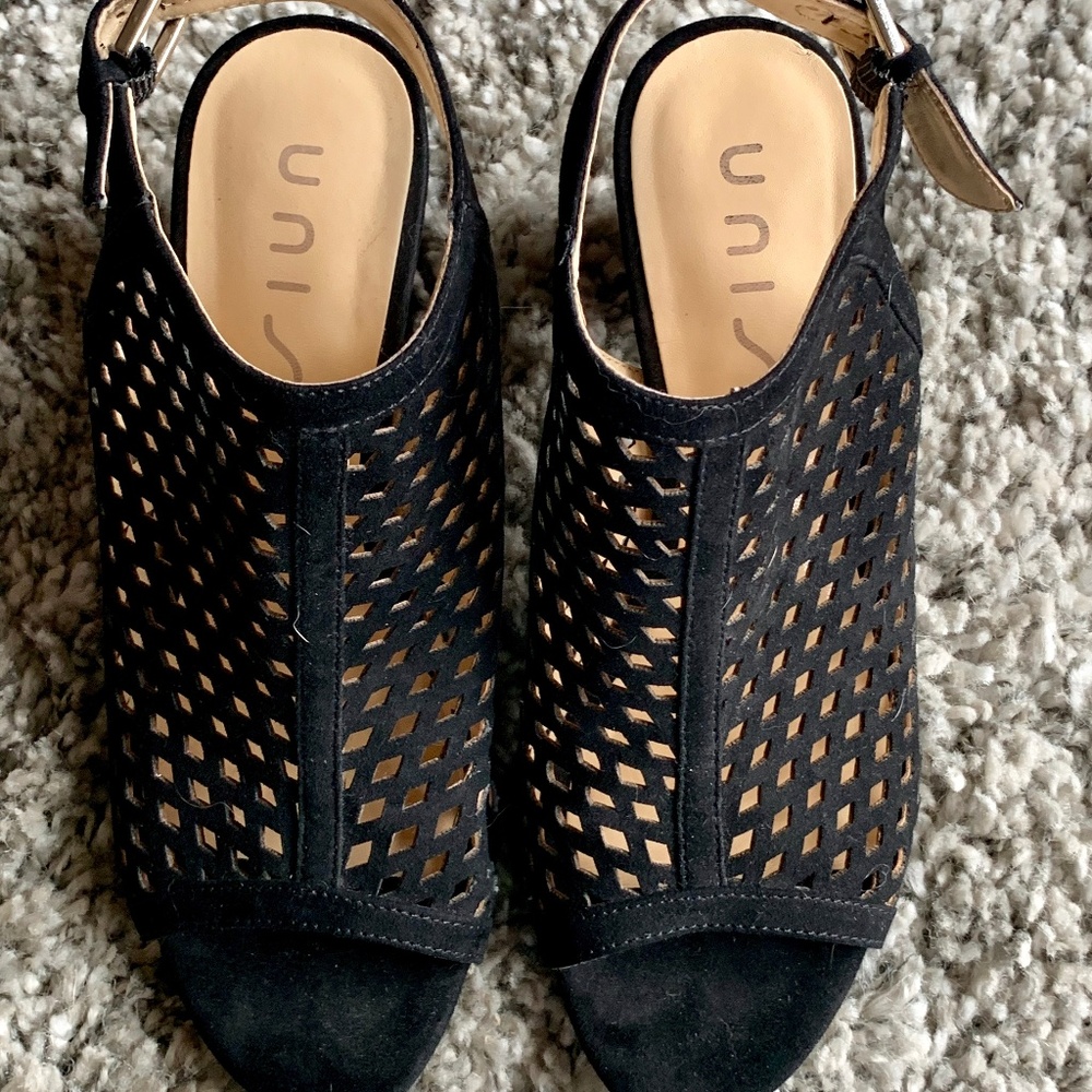 UNISA Black Pryce Sandal